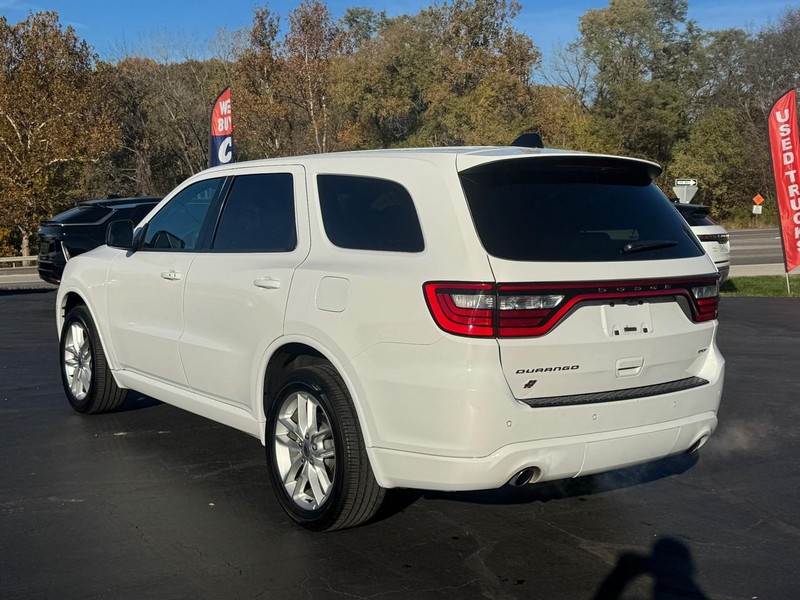 Dodge Durango Vehicle Full-screen Gallery Image 04