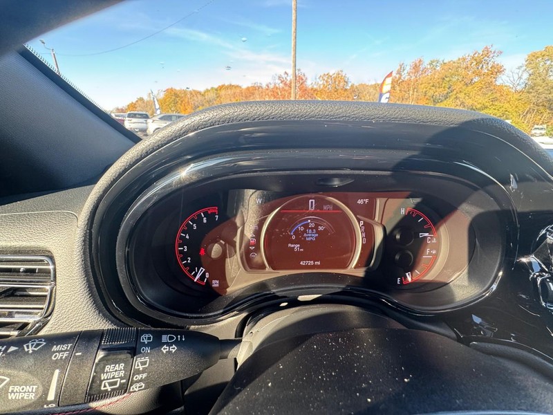 Dodge Durango Vehicle Full-screen Gallery Image 18