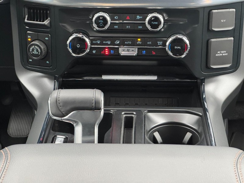 Ford F-150 Vehicle Image 09