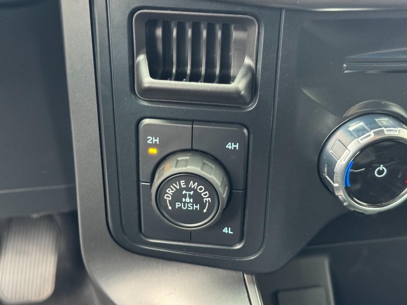 Ford F-150 Vehicle Image 24