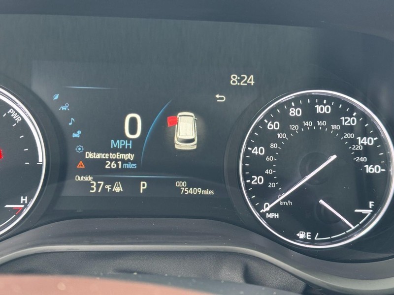 Toyota Sienna Vehicle Image 22