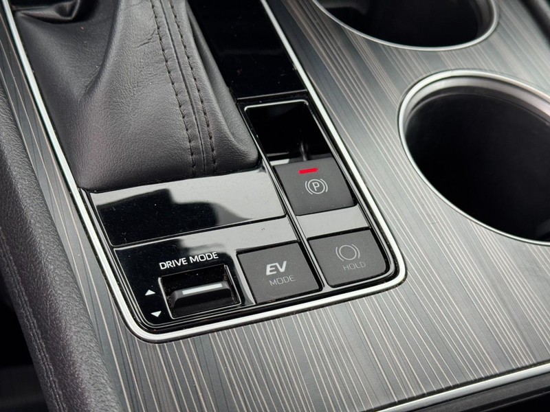 Toyota Sienna Vehicle Image 26