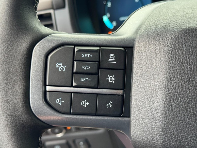 Ford F-150 Vehicle Image 15