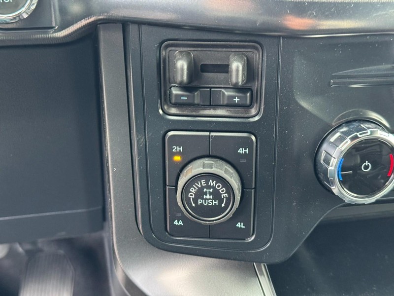 Ford F-150 Vehicle Image 17