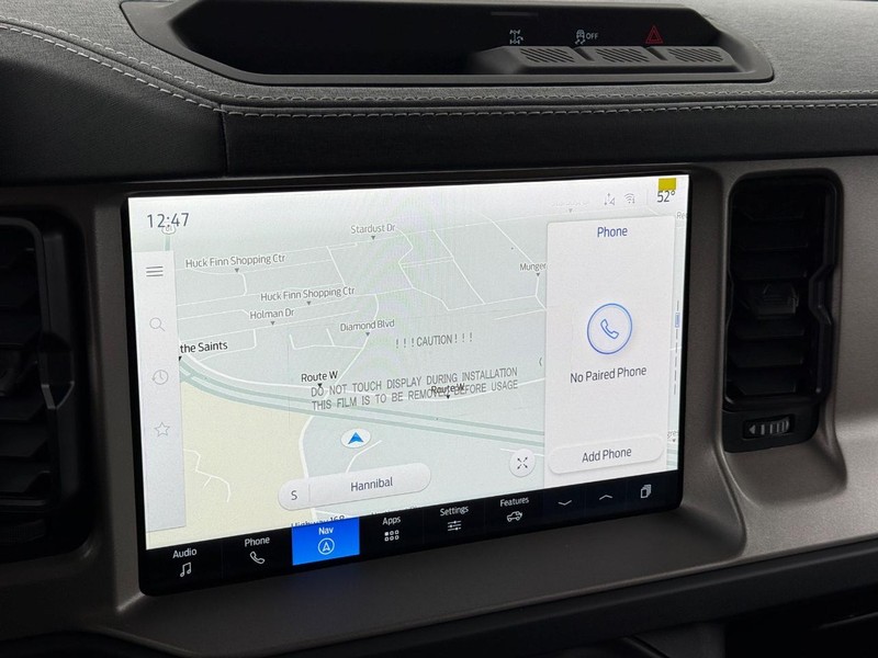 Ford Bronco Vehicle Image 12