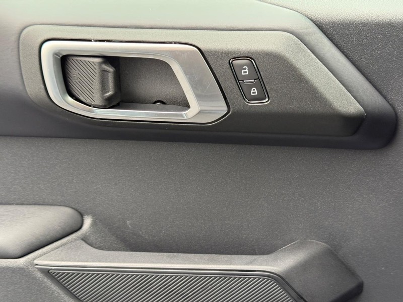 Ford Bronco Vehicle Image 19