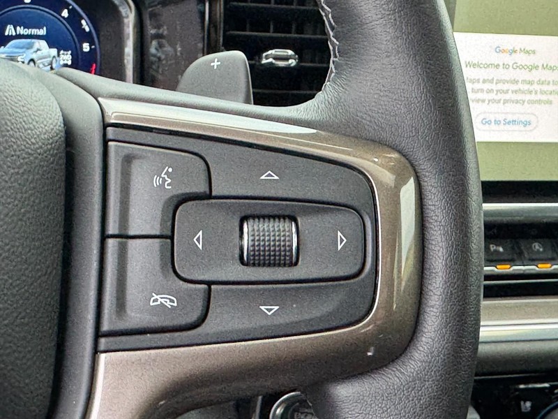 Chevrolet Silverado 1500 Vehicle Full-screen Gallery Image 19