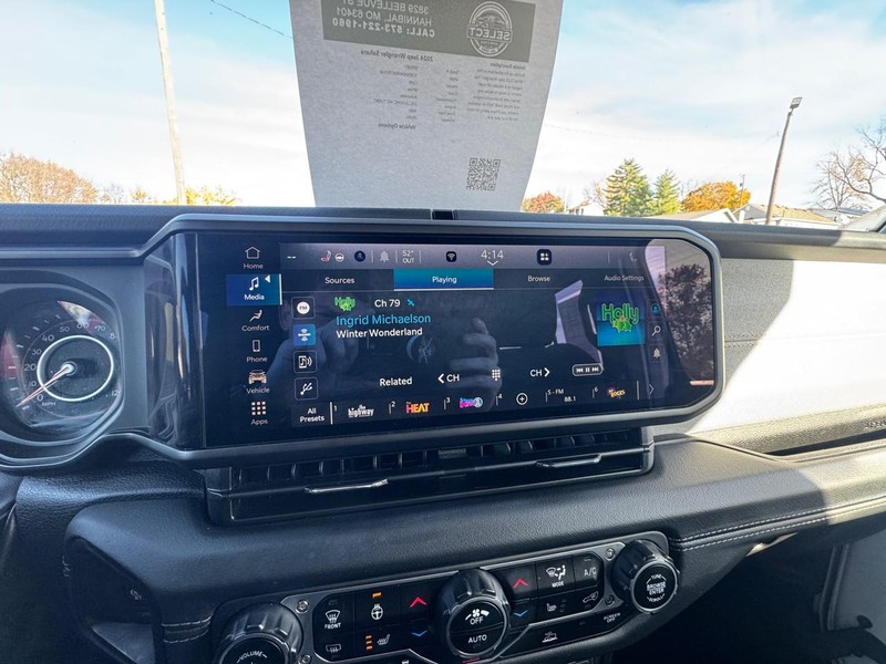 Jeep Wrangler Vehicle Image 20