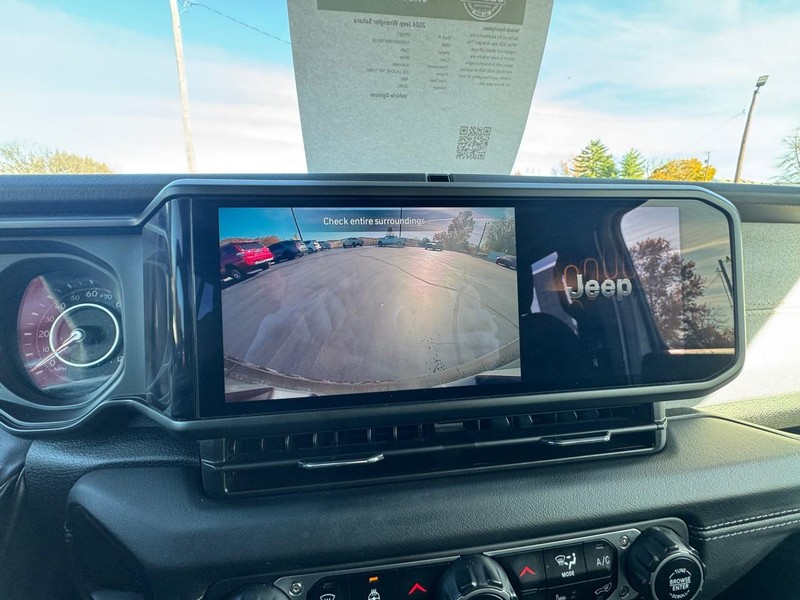 Jeep Wrangler Vehicle Image 21