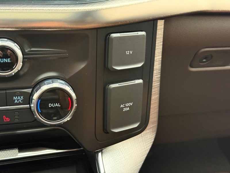 Ford F-150 Vehicle Image 25