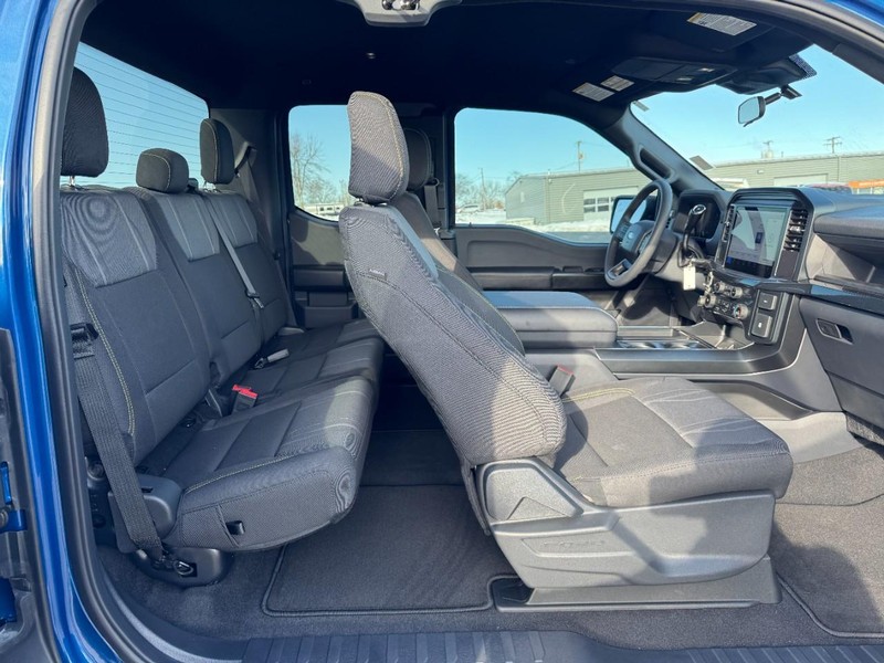 Ford F-150 Vehicle Image 06