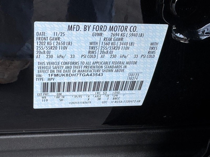 Ford Explorer Vehicle Image 19