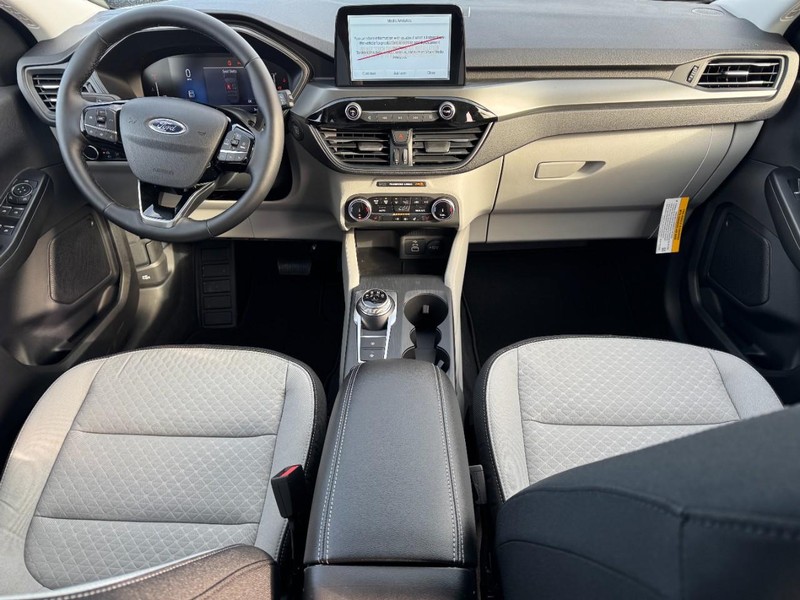 Ford Escape Vehicle Image 06