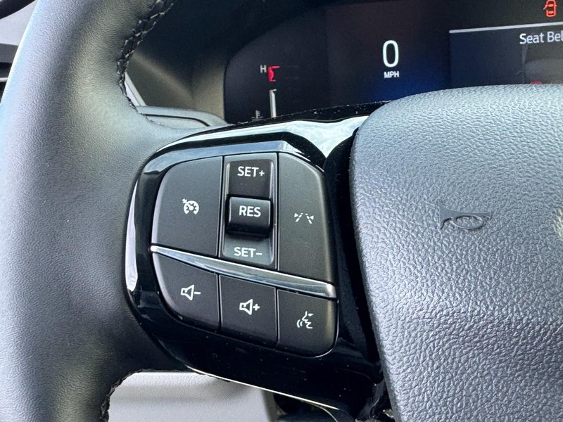 Ford Escape Vehicle Image 12