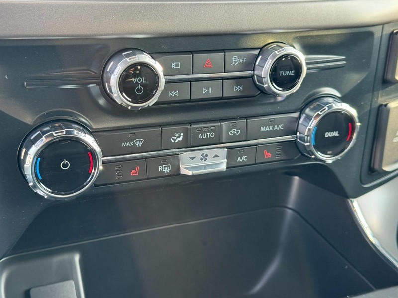 Ford F-150 Vehicle Image 16