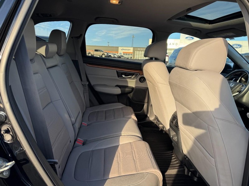Honda CR-V Vehicle Image 10