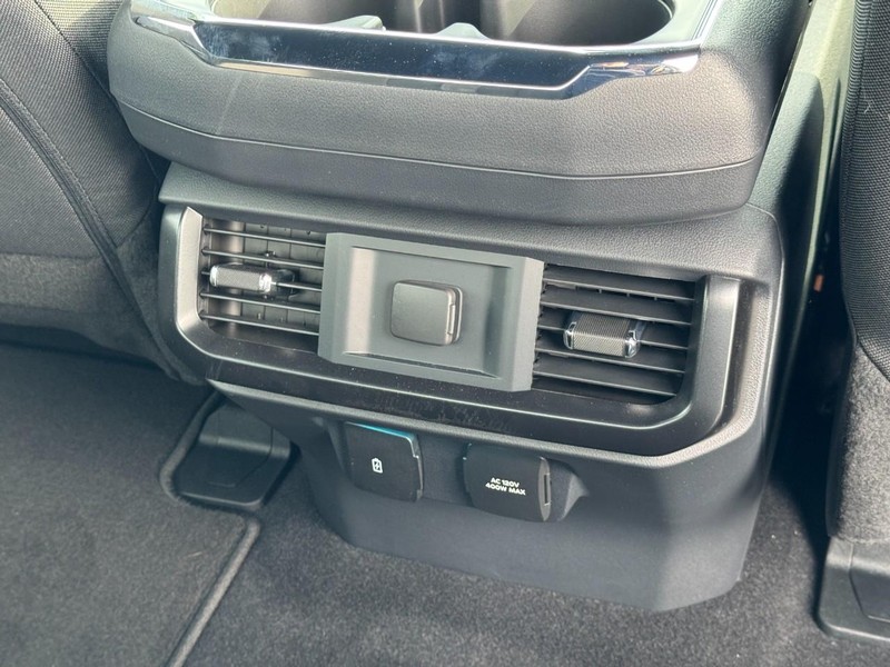 Ford F-150 Vehicle Image 11
