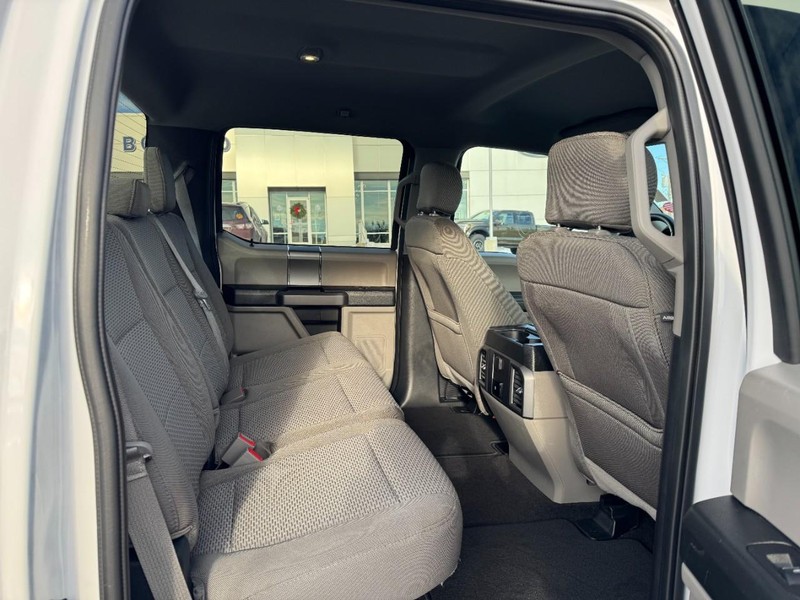 Ford F-150 Vehicle Image 09