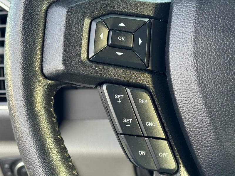 Ford F-150 Vehicle Image 17