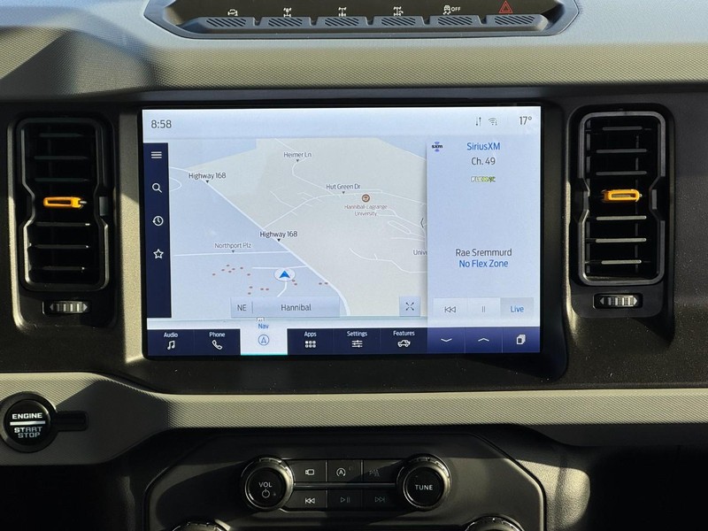 Ford Bronco Vehicle Image 13