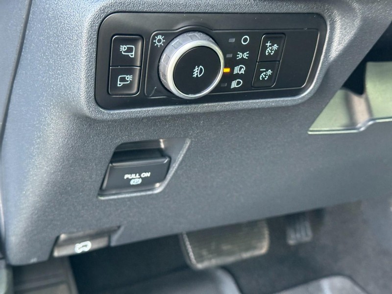 Ford Bronco Vehicle Image 17