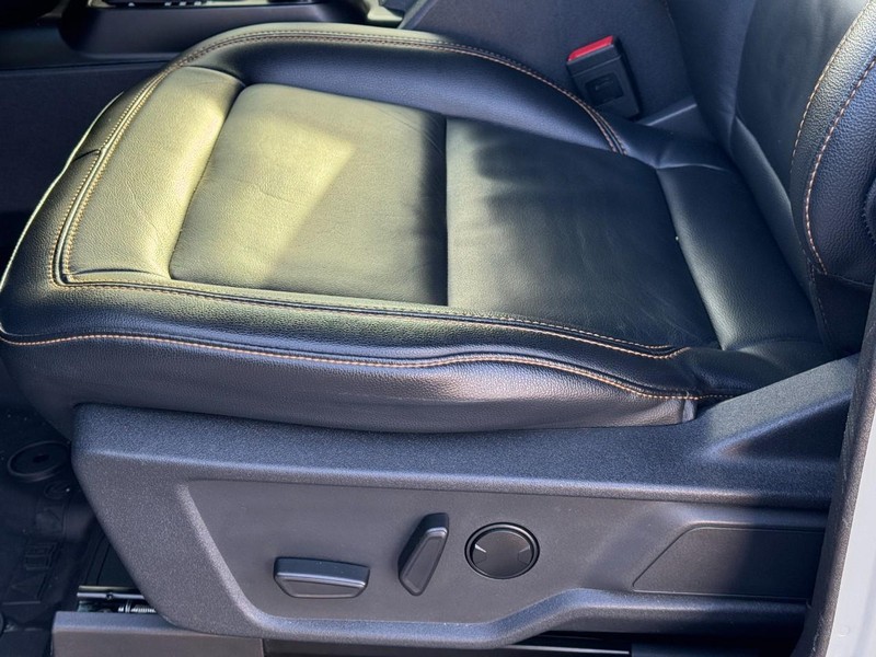 Ford Bronco Vehicle Image 25