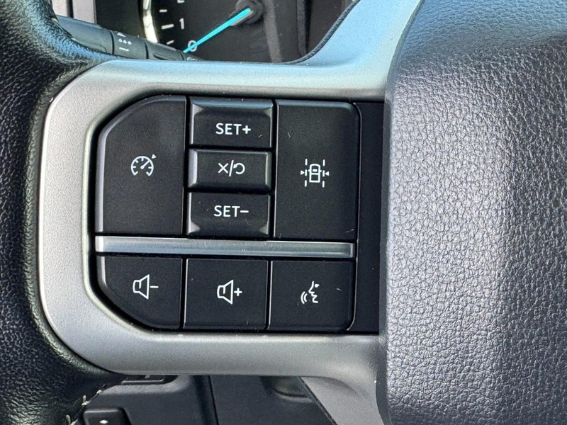 Ford Expedition Vehicle Image 19