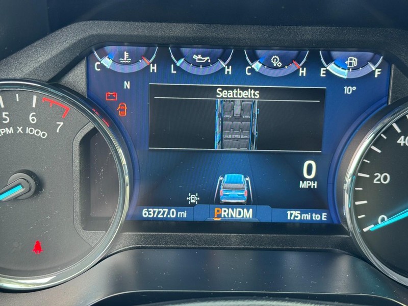 Ford Expedition Vehicle Image 21