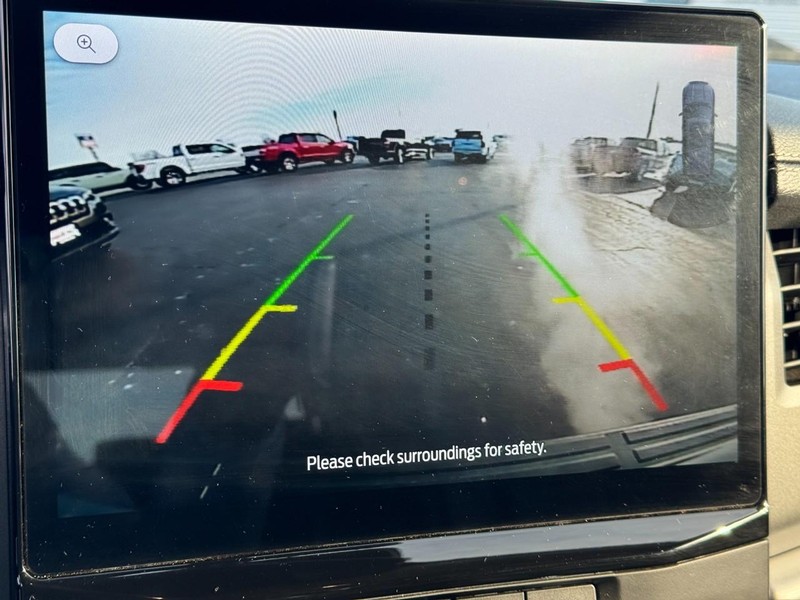 Ford Expedition Vehicle Image 25