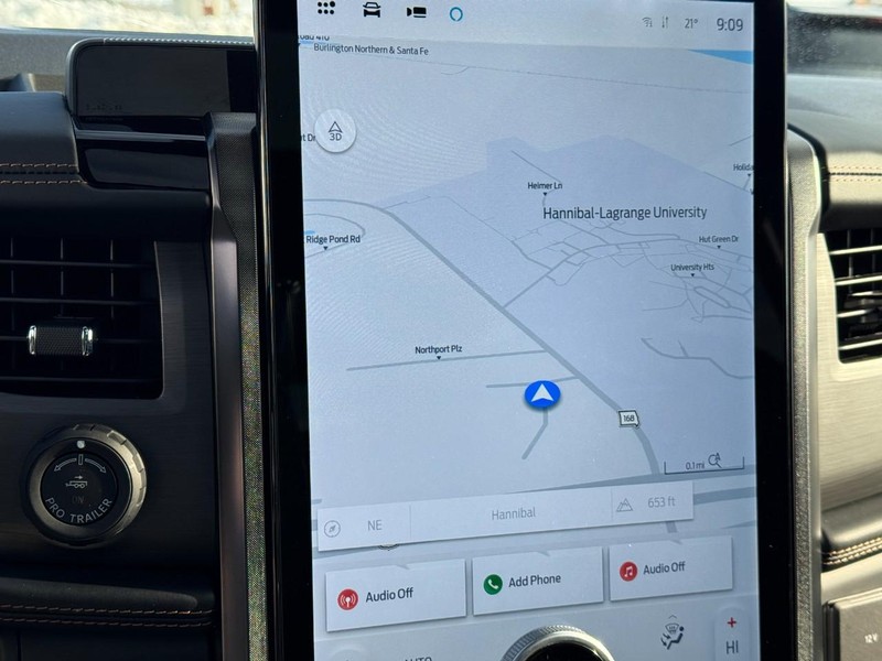 Ford Expedition Max Vehicle Image 22