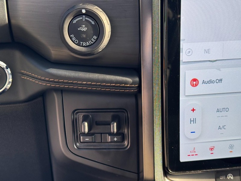 Ford Expedition Max Vehicle Image 24