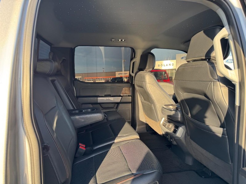 Ford F-150 Vehicle Image 10