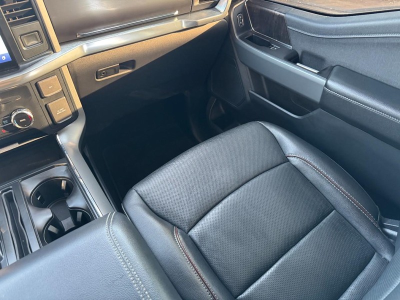 Ford F-150 Vehicle Image 15