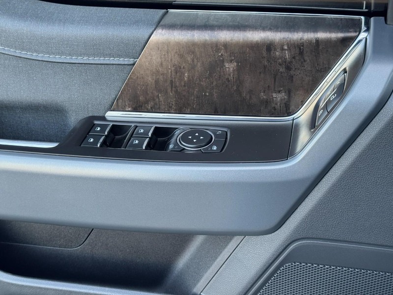 Ford F-150 Vehicle Image 25