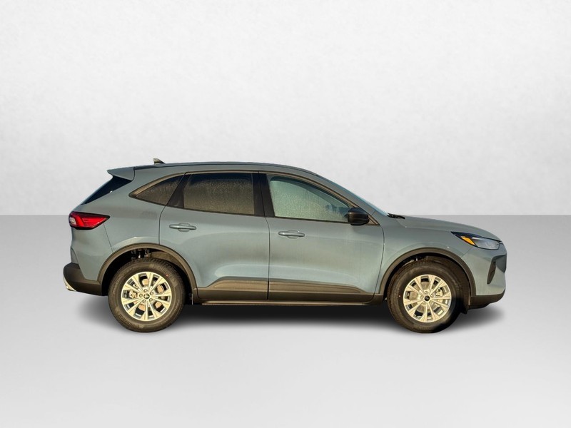 Ford Escape Vehicle Image 02