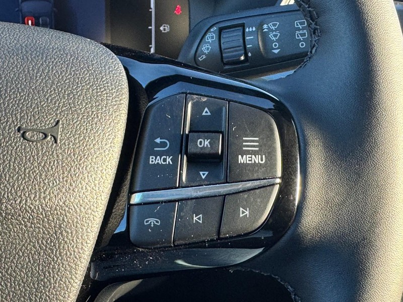 Ford Escape Vehicle Image 13