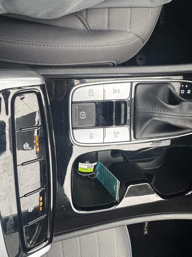 Hyundai Santa Cruz Vehicle Image 21