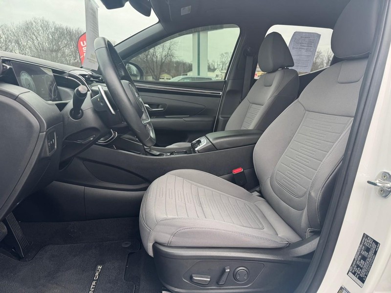 Hyundai Santa Cruz Vehicle Image 11