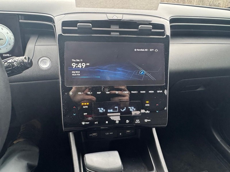 Hyundai Santa Cruz Vehicle Image 17