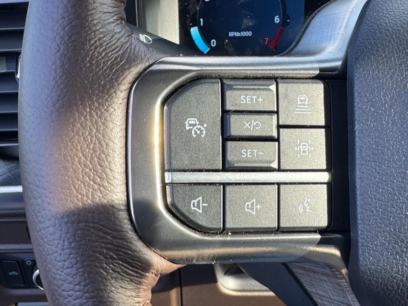 Ford F-150 Vehicle Image 14