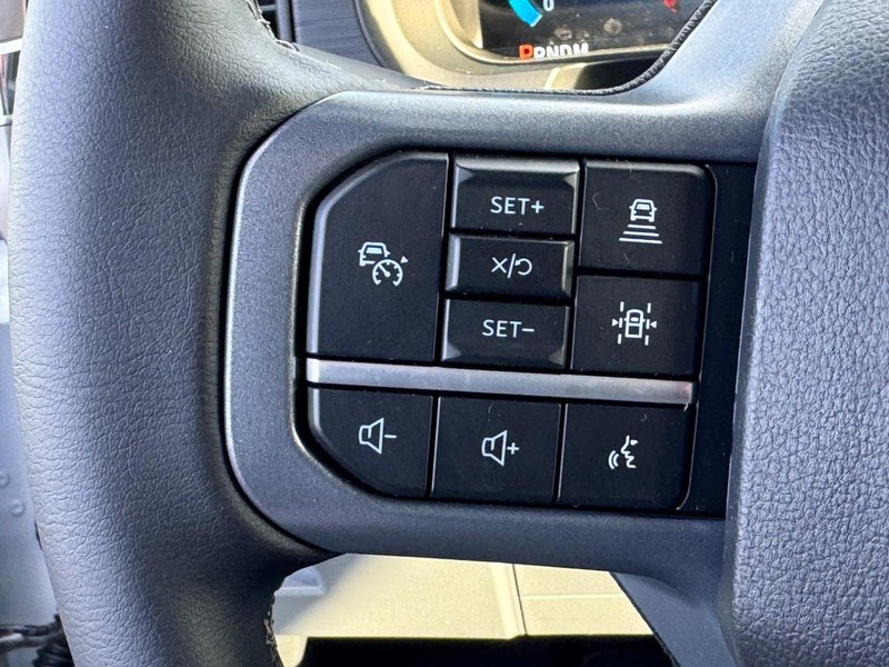 Ford F-150 Vehicle Image 14