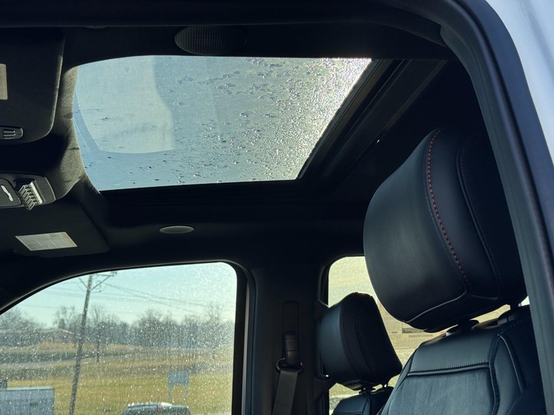 Ford F-150 Vehicle Image 15