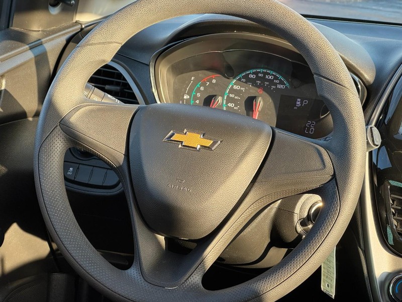 Chevrolet Spark Vehicle Image 11