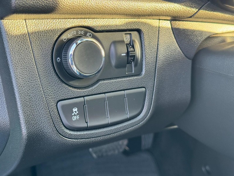 Chevrolet Spark Vehicle Image 15