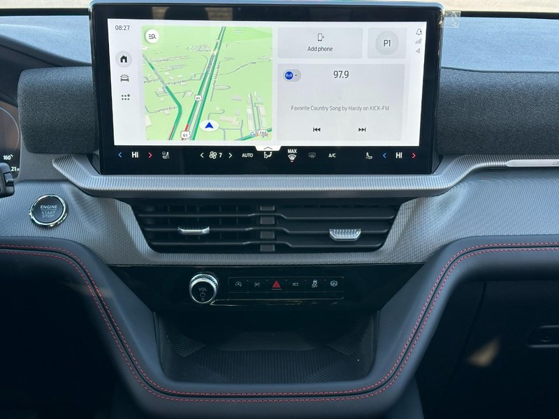 Ford Explorer Vehicle Image 10