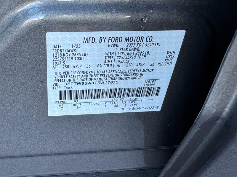 Ford Maverick Vehicle Image 16