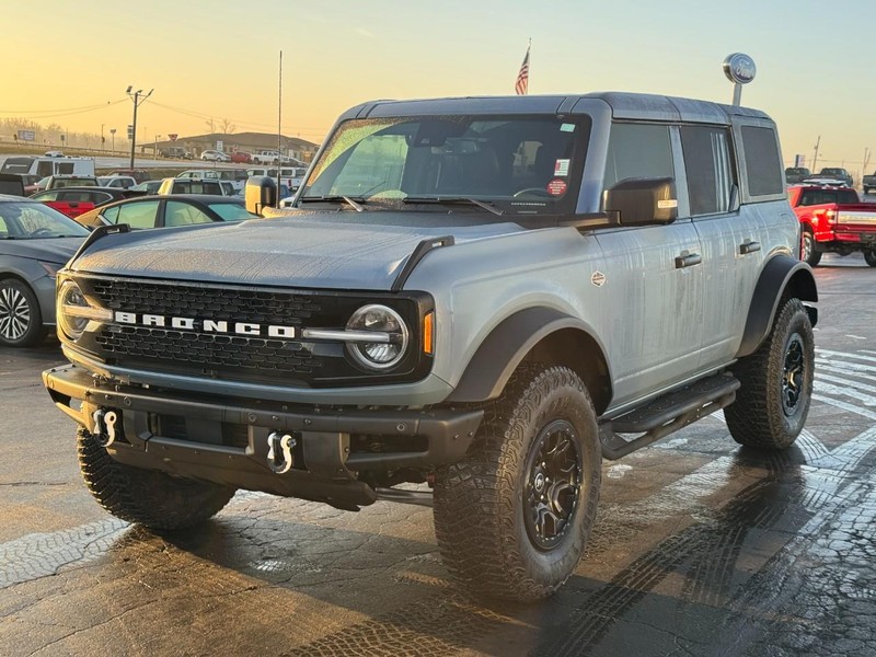 Ford Bronco Vehicle Image 08