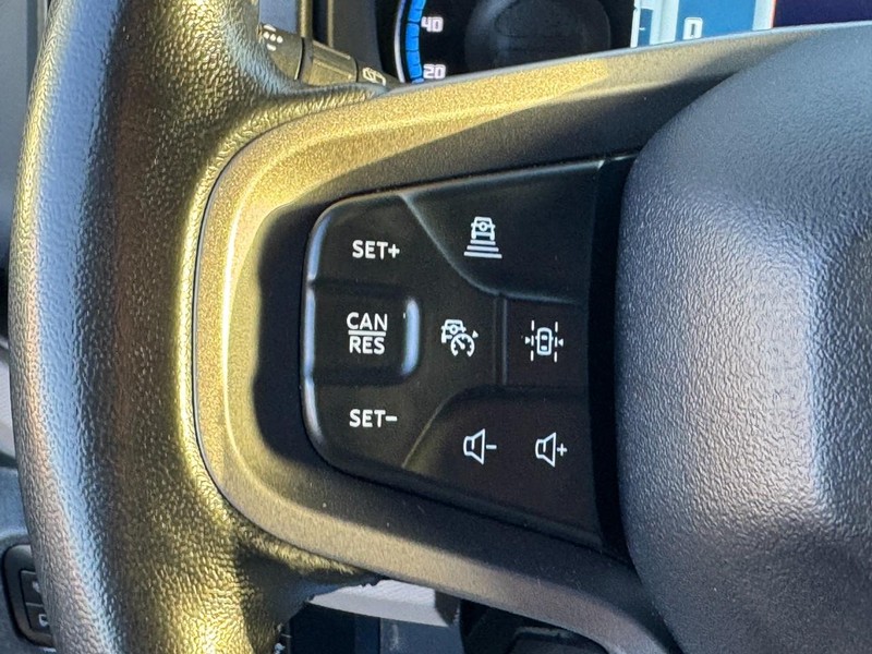 Ford Bronco Vehicle Image 17