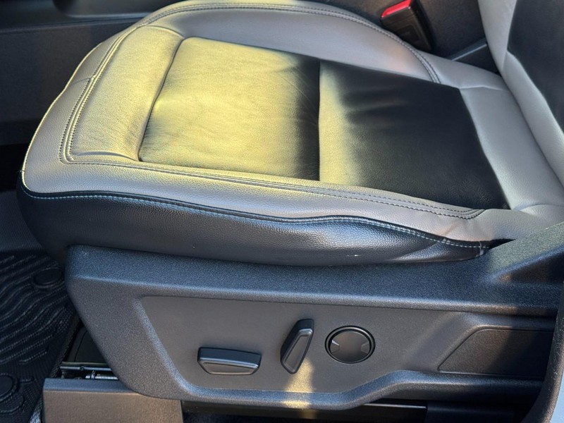 Ford Bronco Vehicle Image 25