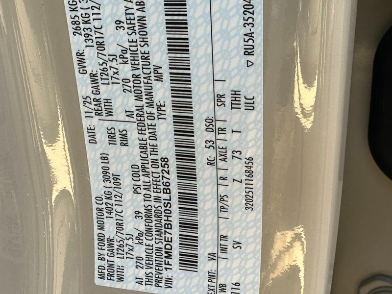 Ford Bronco Vehicle Image 16